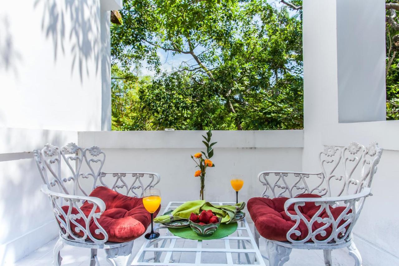 Garlands Del Rio Riverside Boutique Hotel Puerto Vallarta Exterior foto